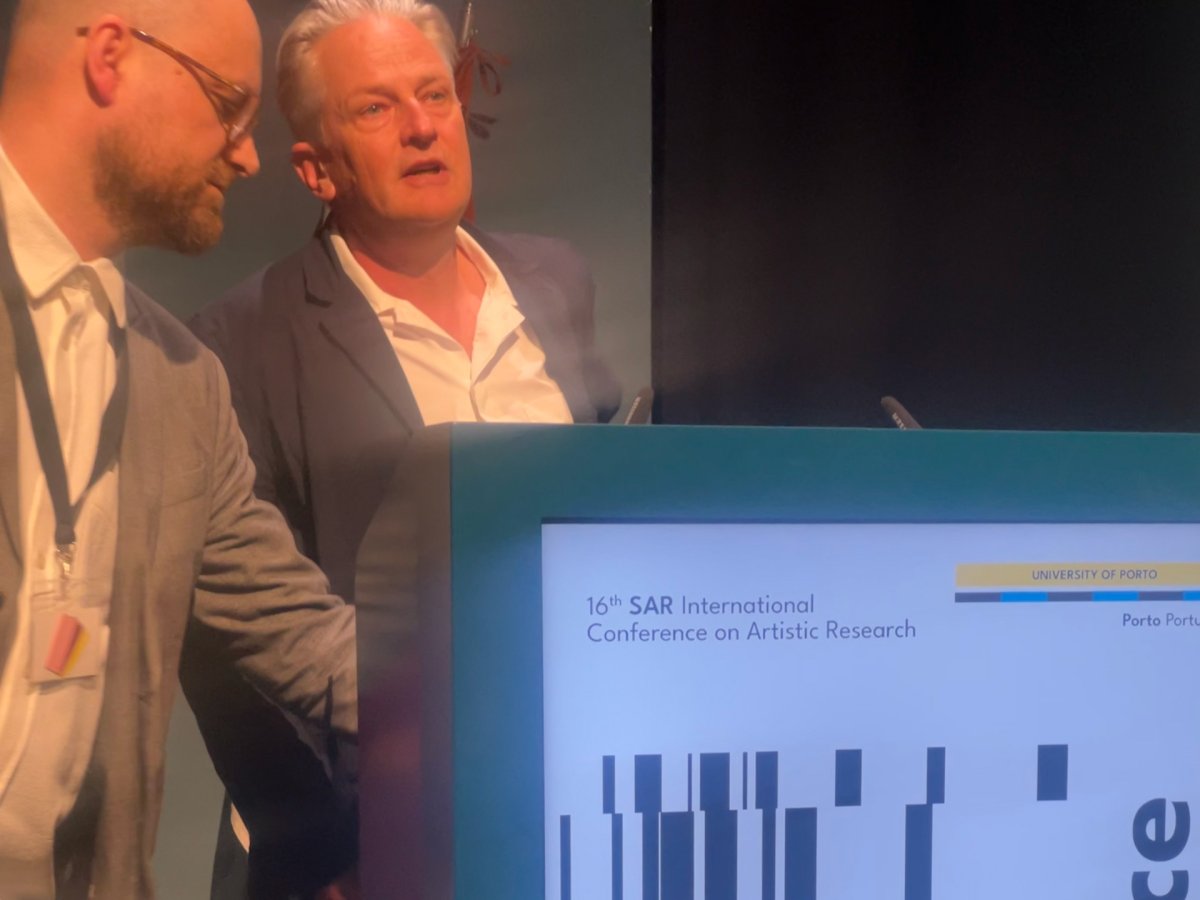 Paulo Luis Almeida, Chair of the Conference Committee with key note speaker Matthew Fuller
